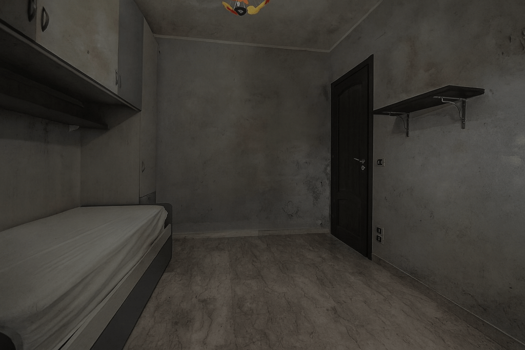 Il confronto rivela la trasformazione radicale di una stanza da un ambiente trascurato e poco illuminato a uno spazio moderno, luminoso e accogliente, evidenziando l'efficacia del virtual home staging nel migliorare l'attrattiva e il valore percepito dell'immobile.